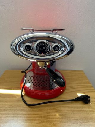 Cafetera Espresso Illy - Roja