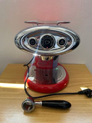 Cafetera Espresso Illy - Roja