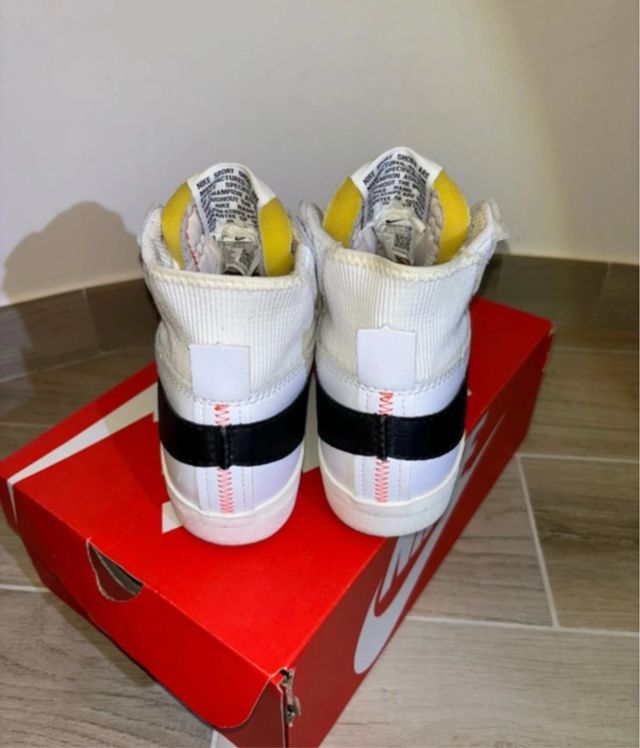 Nike Blazer Mid '77 Jumbo - Bianche e Nere