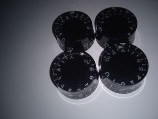 4 botones Knobs negros para guitarra