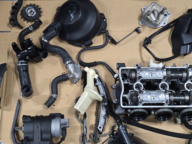 Despiece motor Yamaha MT09 2024