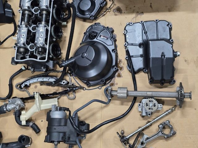 Despiece motor Yamaha MT09 2024