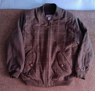 Cazadora Burberrys bomber gris verdosa