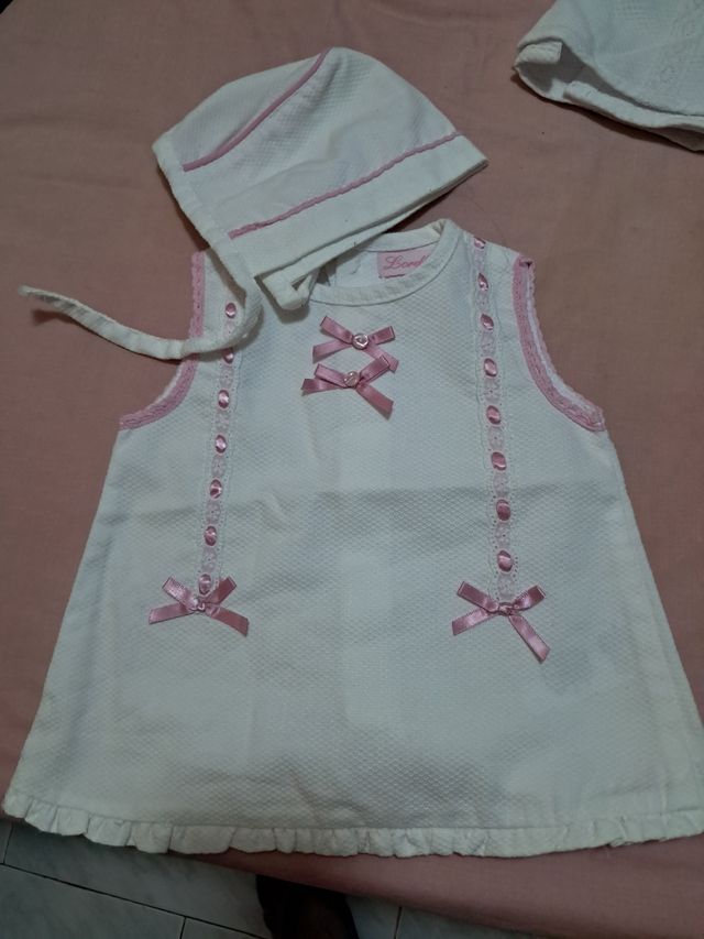 6 Vestidos Bebé - Como nuevos tallas desde 3- 9mes
