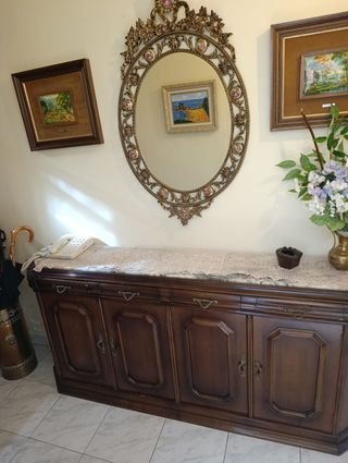 Taquillón antiguo madera-mármol