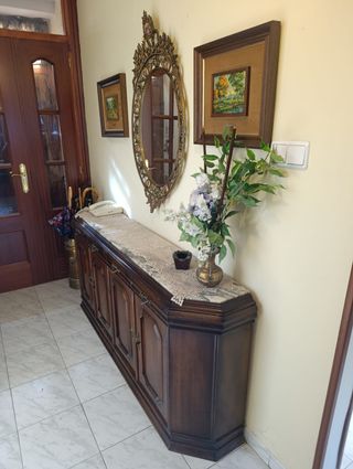 Taquillón antiguo madera-mármol