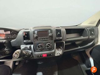 Opel Movano Furgoneta/Caja 2179 cm³ 103 kW / 140 CV
