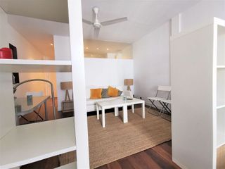 Estudio en alquiler en Cortes - Huertas en Madrid