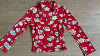 Blusa roja flores - elegante