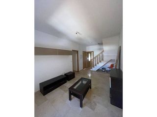 Dúplex en venta en Lucena