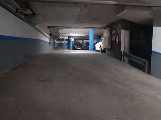 Garaje en alquiler en Centre en Sabadell