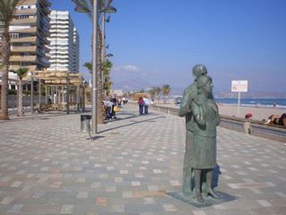 Piso en alquiler en Playa de San Juan en Alicante