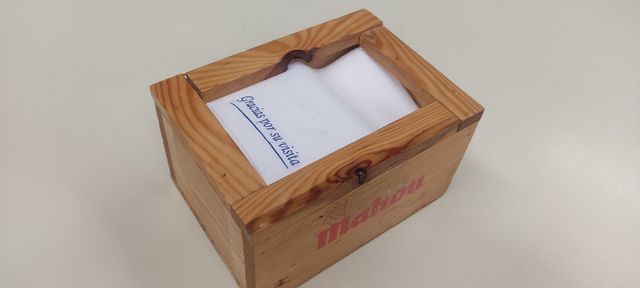 Servilletero Mahou madera