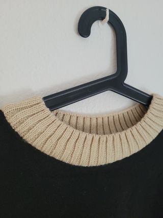 Sudadera Zara crop negra