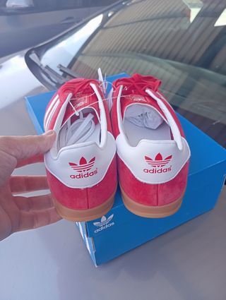 Adidas  rojas - Zapatillas