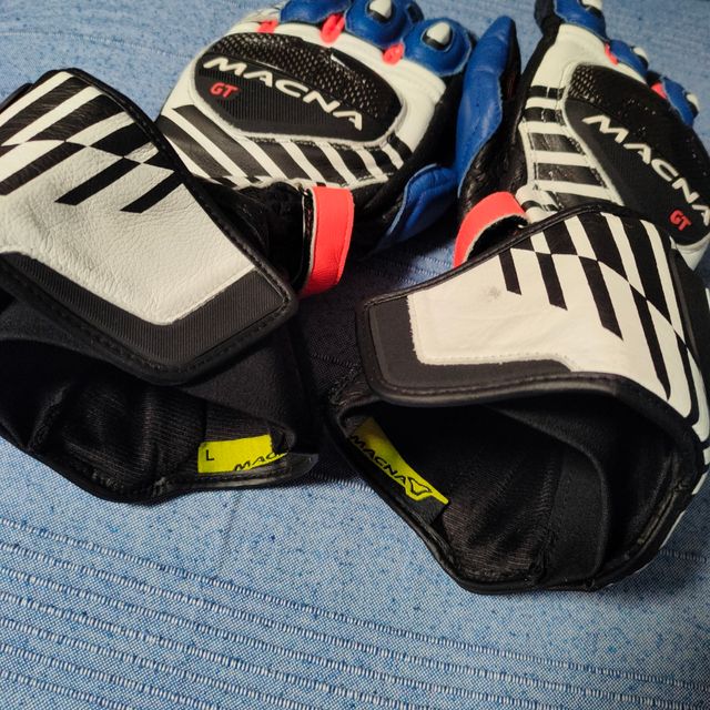 Guanti Macna GT
