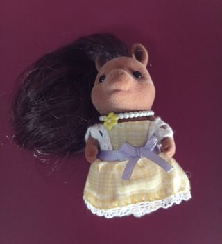 2 figuras Sylvanian Families Pony Friends