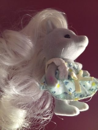 2 figuras Sylvanian Families Pony Friends