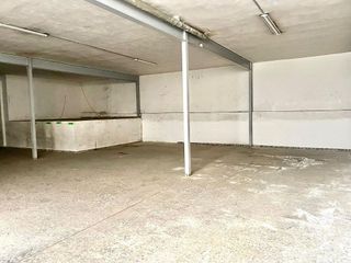 Local comercial en venta en Carrús Est - Camí dels Magros en Elche