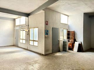 Local comercial en venta en Carrús Est - Camí dels Magros en Elche