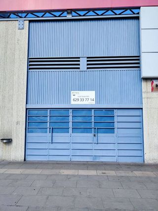 Local comercial en alquiler en Centre - Eixample – Can Llobet – Can Serra en Barbera del Vallès