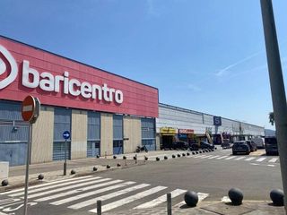 Local comercial en alquiler en Centre - Eixample – Can Llobet – Can Serra en Barbera del Vallès