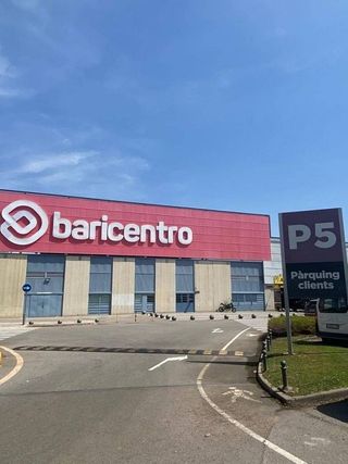 Local comercial en alquiler en Centre - Eixample – Can Llobet – Can Serra en Barbera del Vallès
