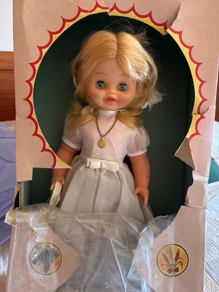 Muñeca comunión años 70