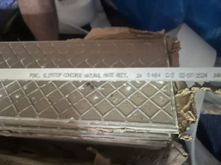 Lote baldosas suelo rústico ( 85-90 unidades ) 