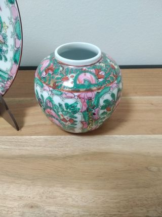 Plato & jarrón Chino antiguo