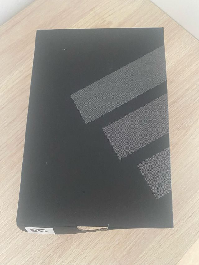 Botas fútbol niño Adidas - Talla 31