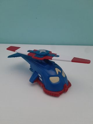 Elicottero Captain America Kinder