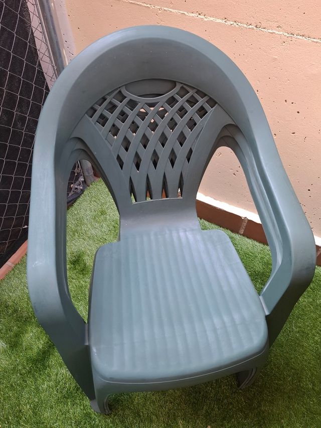 Mesa y sillas terraza - 1 mesa y 4 sillas verdes