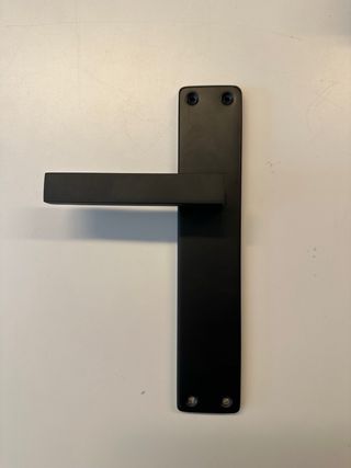 Manija puerta negra - Moderna