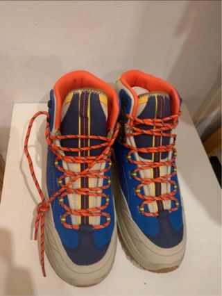 Botas Zara montaña zapatillas