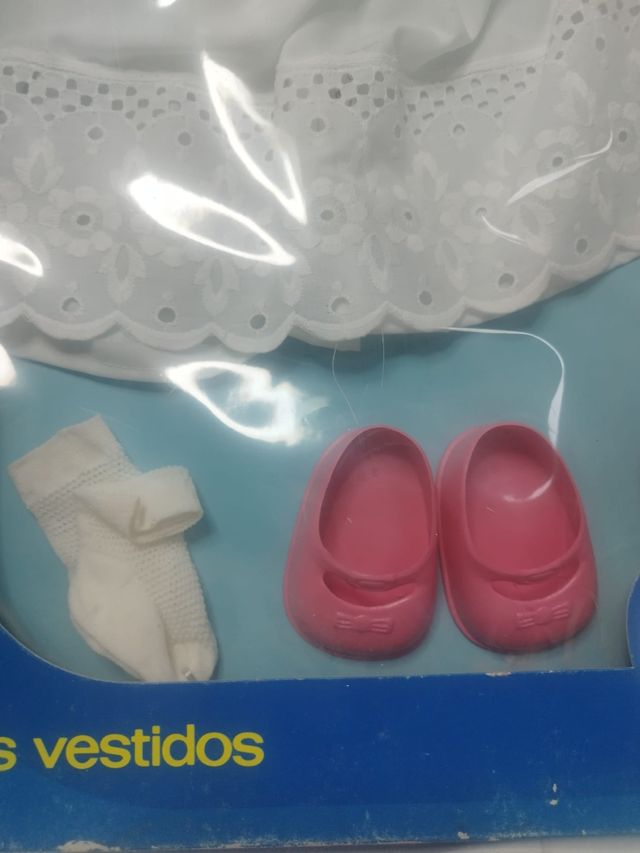 Vestido de boneca CuChi