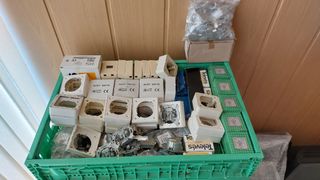 Materiales para antenista. Pon tu el precio.