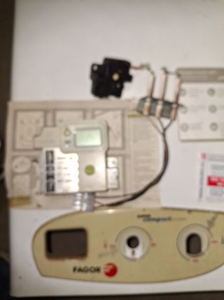 Calentador Fagor - Electrónica 11litros
SUPER COMP