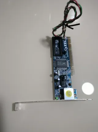 Tarjeta red Zyxel PCI