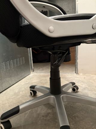 Silla oficina escritorio giratoria negra