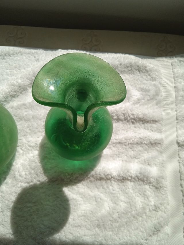 Jarrones verdes de vidrio - Decoración