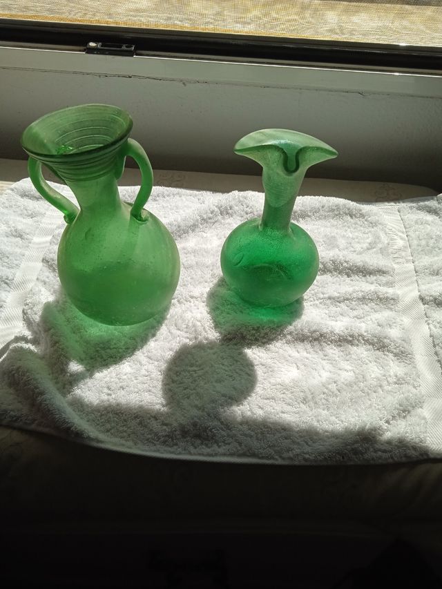 Jarrones verdes de vidrio - Decoración