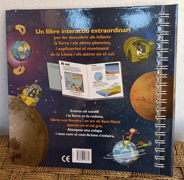 La Terra i el Cel, un llibre interactiu