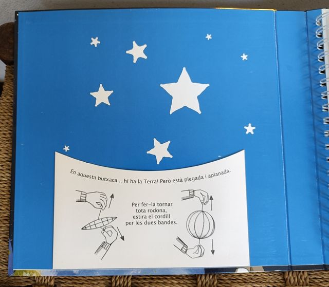 La Terra i el Cel, un llibre interactiu