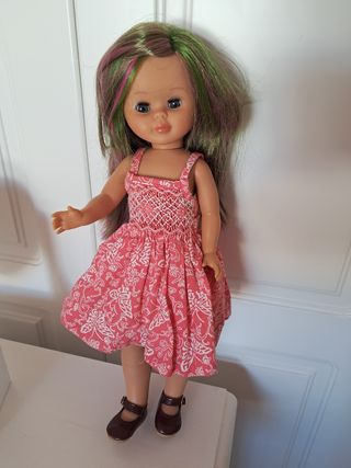Muñeca antigua coleccionable
