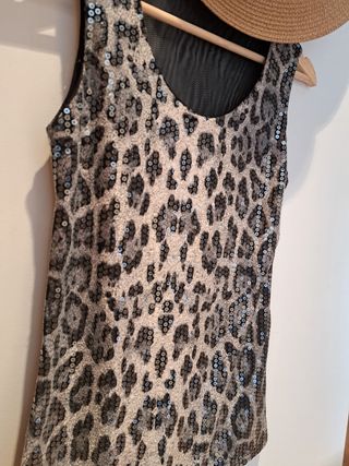 Top corto leopardo brillante