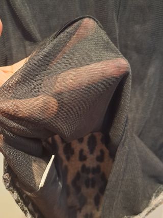Top corto leopardo brillante