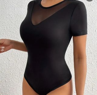 Body negro encaje talla L