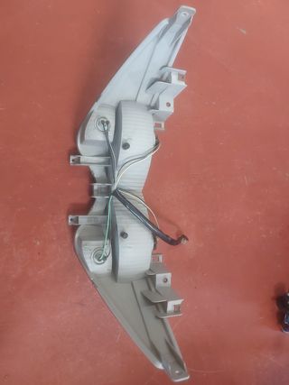 Faro Trasero Burgman 200 (2008)