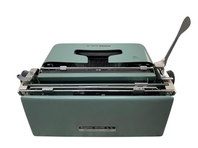 MACCHINA DA SCRIVERE OLIVETTI STUDIO 44
